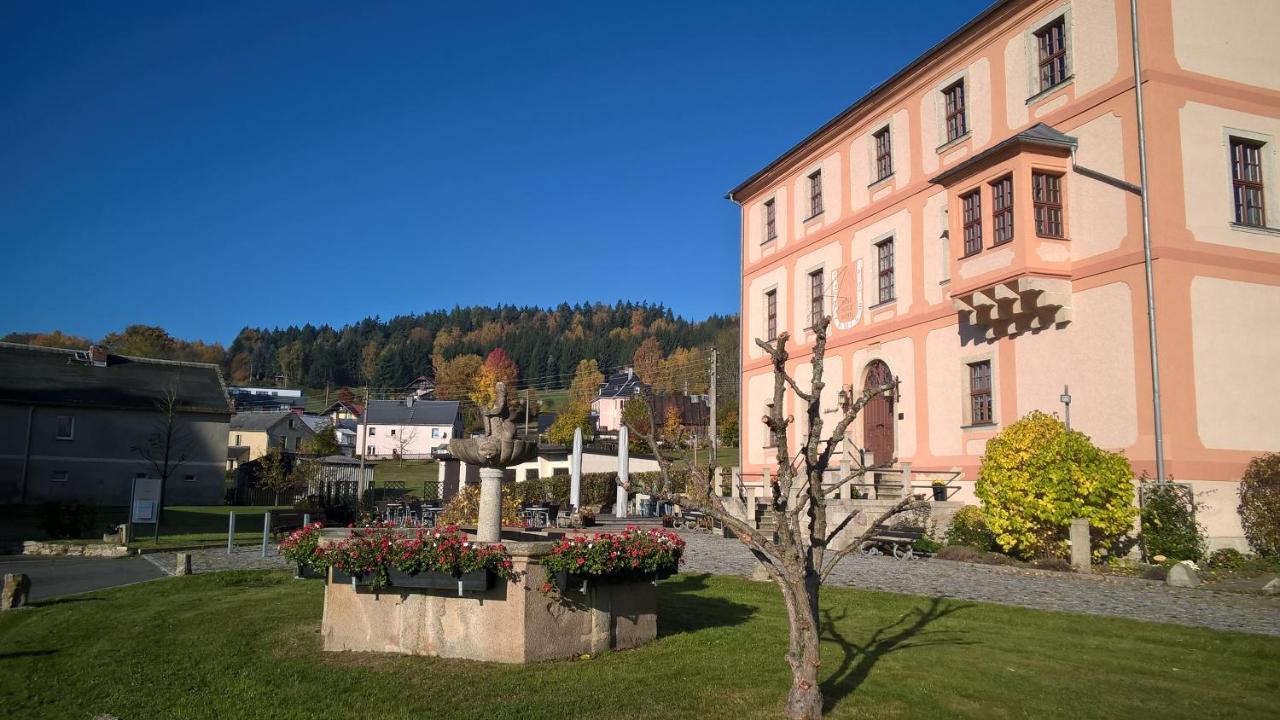 Hotel Garni Schloss Schoenberg 바트브람바흐 외부 사진