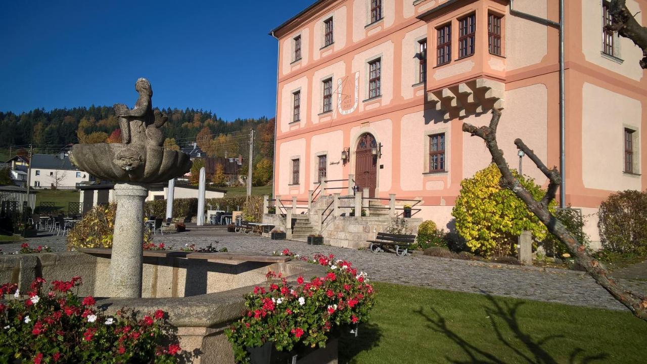 Hotel Garni Schloss Schoenberg 바트브람바흐 외부 사진