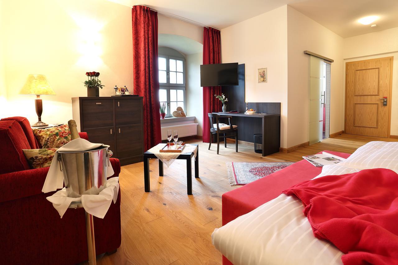 Hotel Garni Schloss Schoenberg 바트브람바흐 외부 사진